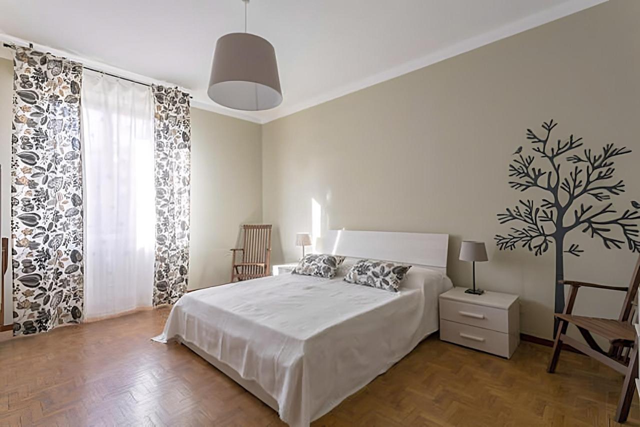 Natural Chic - Close To City Center And Beach - Parking Desenzano del Garda Buitenkant foto